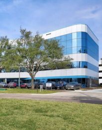 Space Park Office Building : 2200 Space Park Dr, Houston, TX 77058
